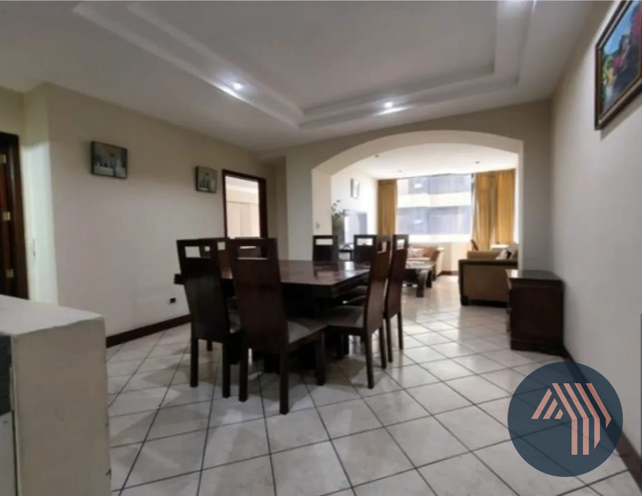 Alquiler de Cómodo Apartamento - Milenia, Zona 10 — Apartamento en Alquiler en Milenia, Zona 10, Guatemala, Ciudad — foto 5 de 10
