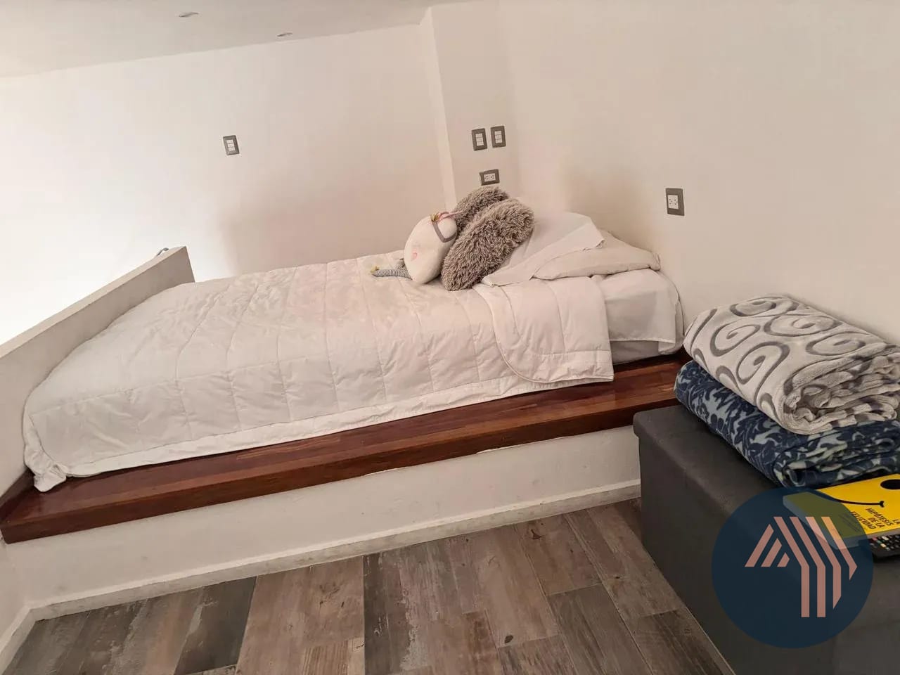 Alquiler de Cómodo Apartamento Amueblado - Adamant, Zona 15 — Apartamento en Alquiler en Adamant, Zona 15, Guatemala, Ciudad — foto 3 de 14