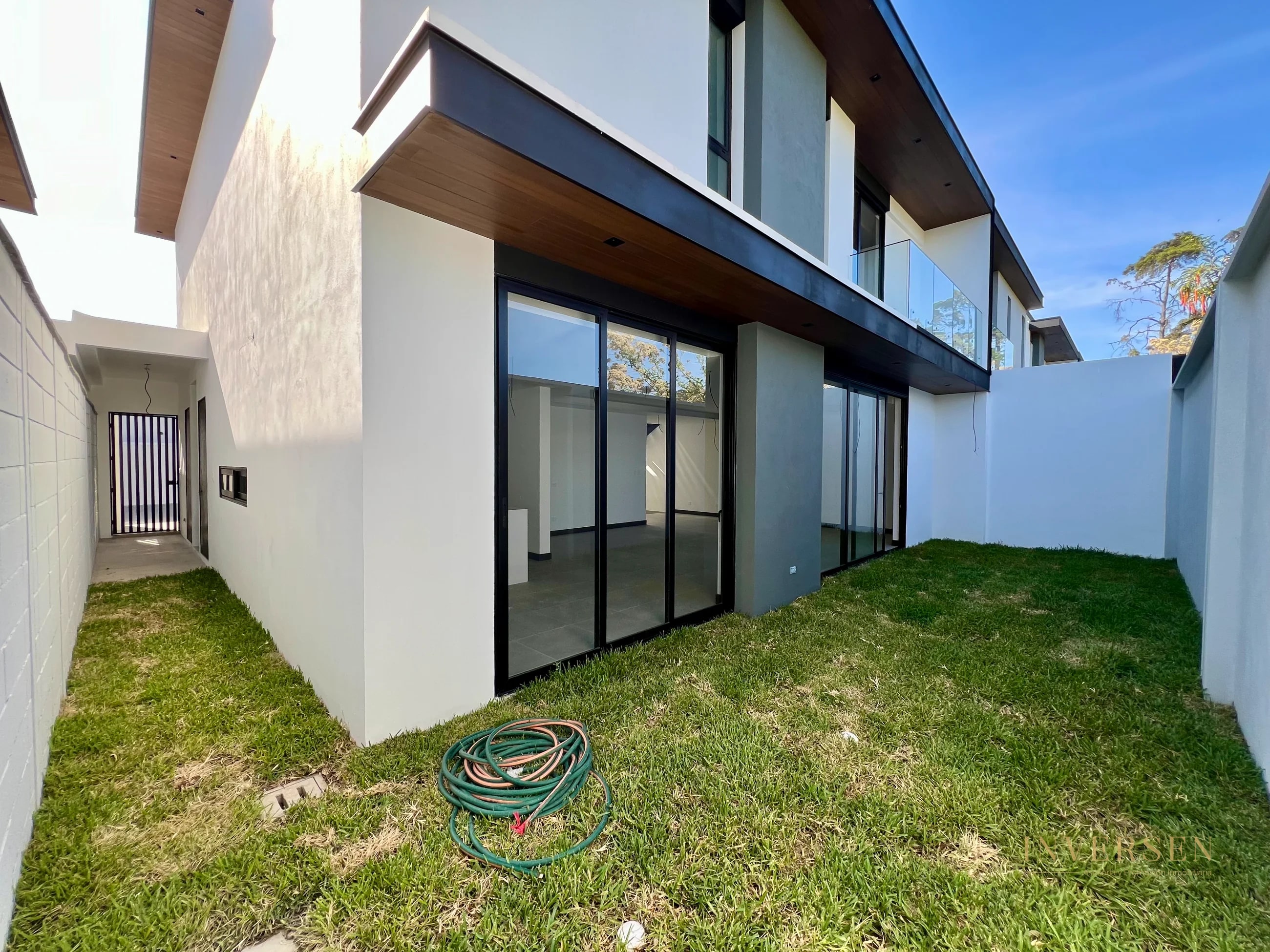 Casa para estrenar en venta en zona 10 - Molie - 6