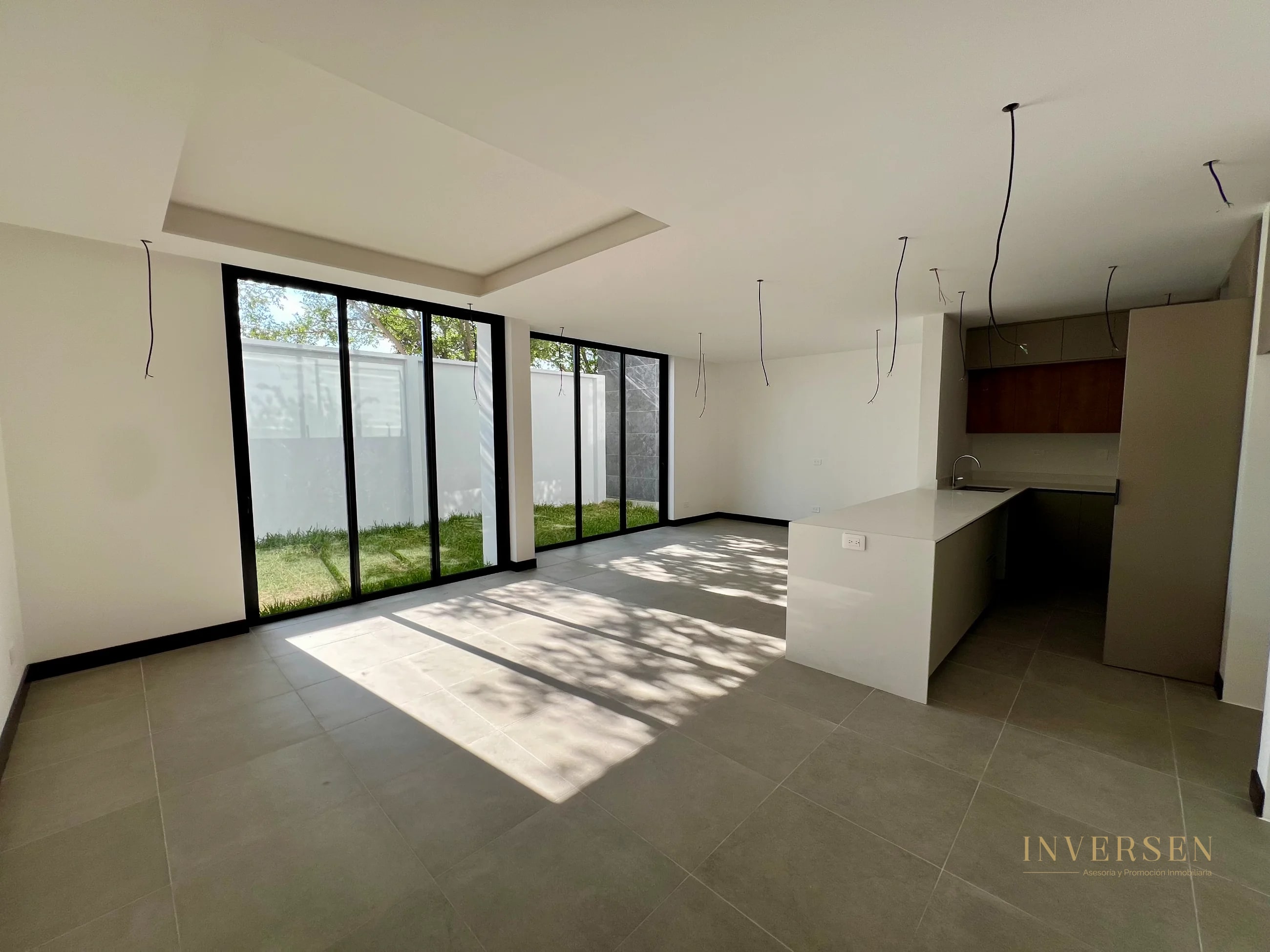 Casa en venta en zona 10 - Molie - 3