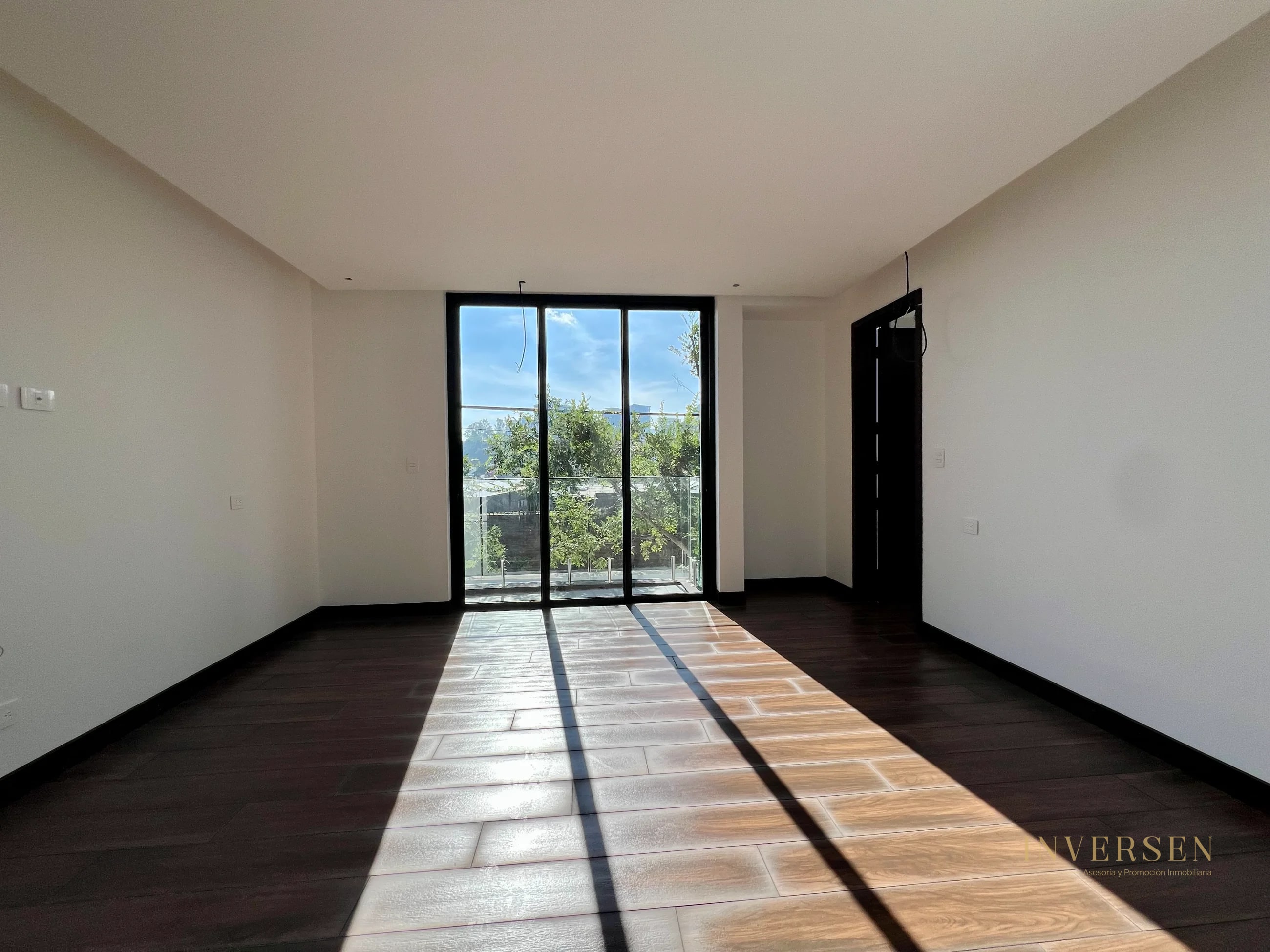 Casa en venta en zona 10 - Molie - 7