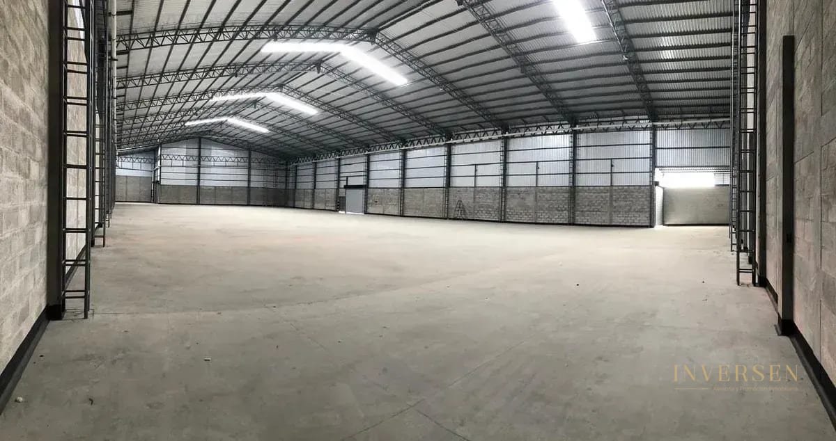Ofibodegas en renta en Itzapa — Bodega / Ofibodega en Alquiler en San Andrés Itzapa, Chimaltenango — foto 1 de 3
