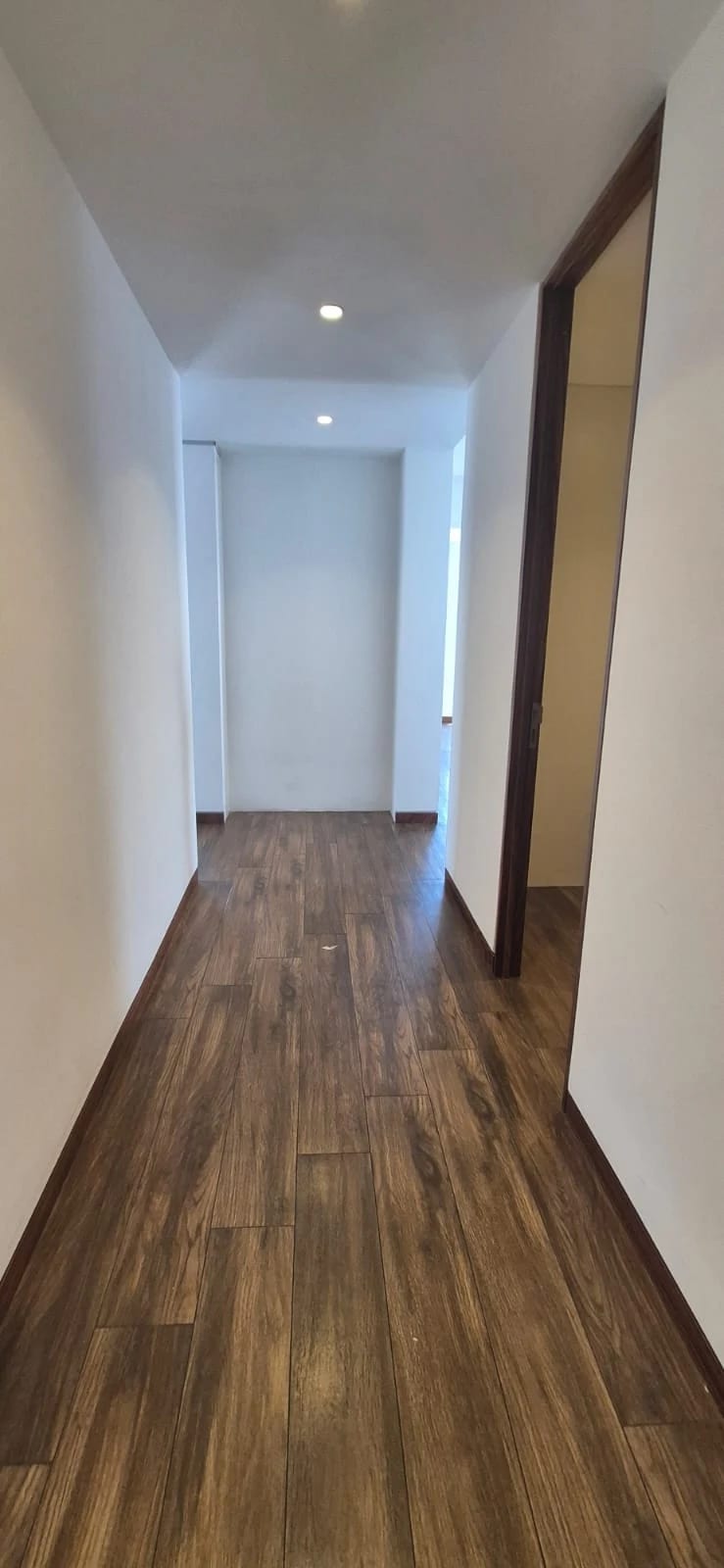 Apartamento en Alquiler Avia Zona 10 — Apartamento en Alquiler en Avia, Zona 10, Guatemala, Ciudad — foto 3 de 8