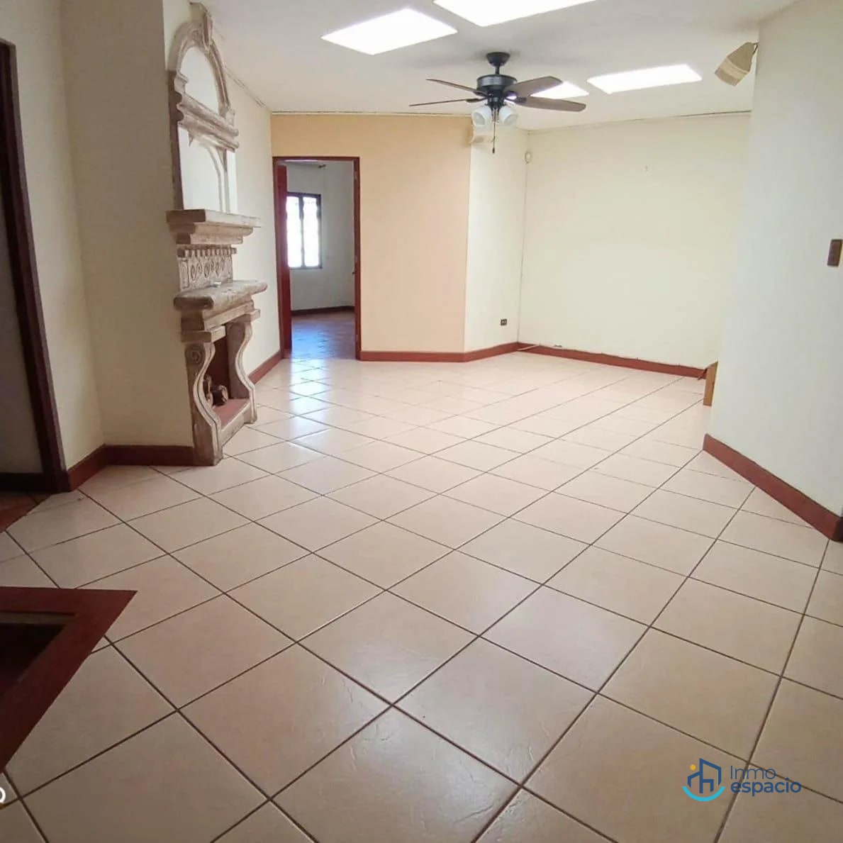 Casa estilo colonial en venta ubicada sobre 20 calle Zona 10, Guatemala - 9