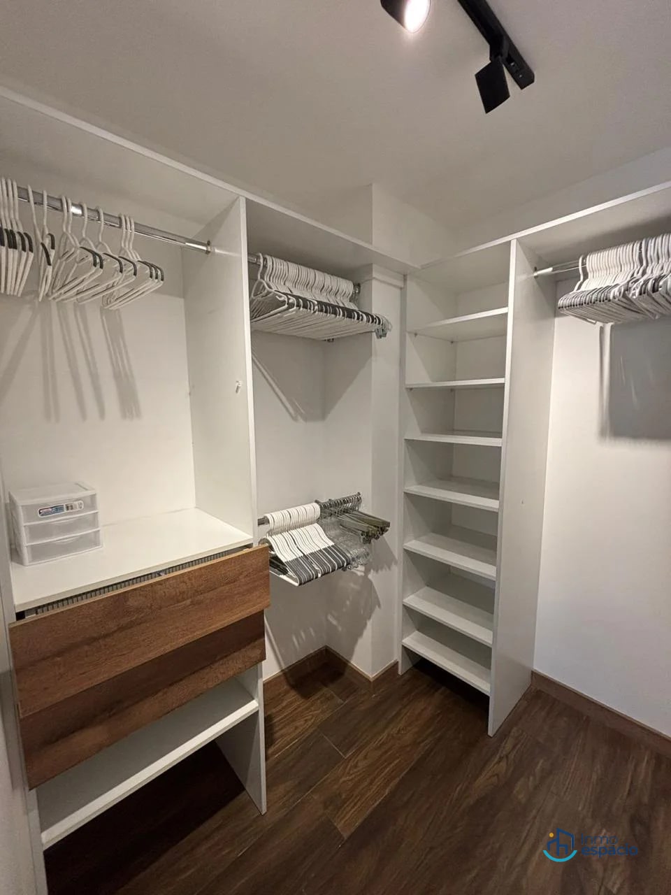 Apartamento en venta en Casa Clara, Zona 10 - 4