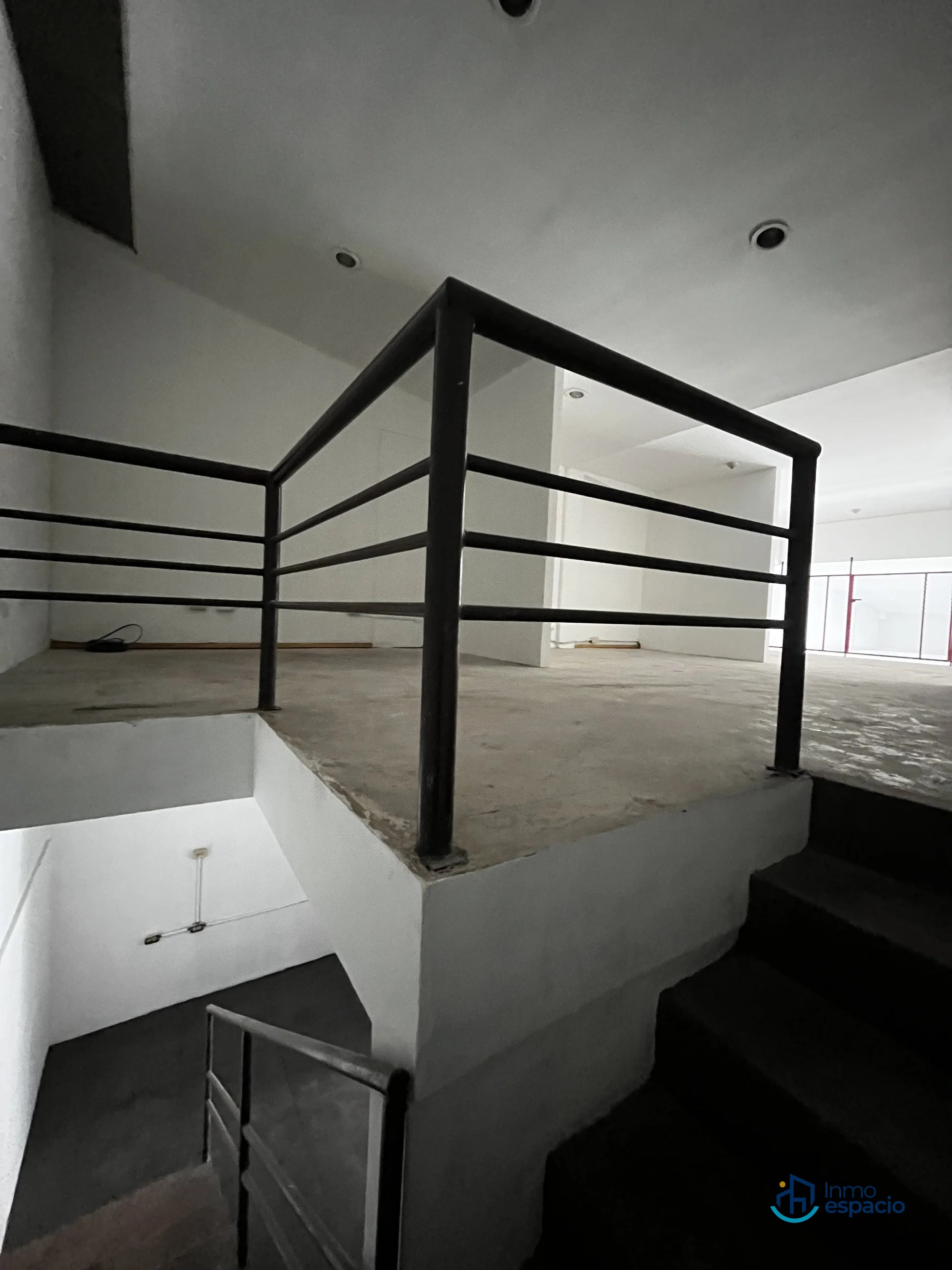 Locales comerciales en renta en 10 Plaza, 20 Calle - 15