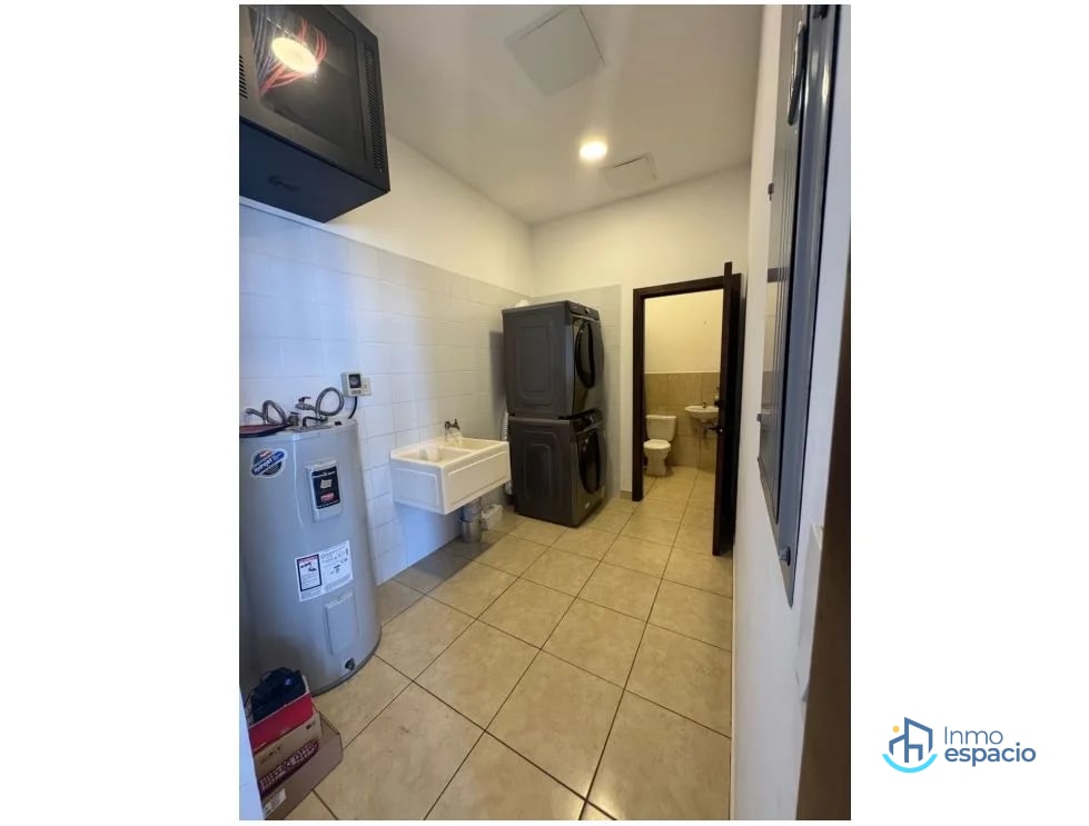 Apartamento en alquiler dentro de Cayalá Zona 16 - 11