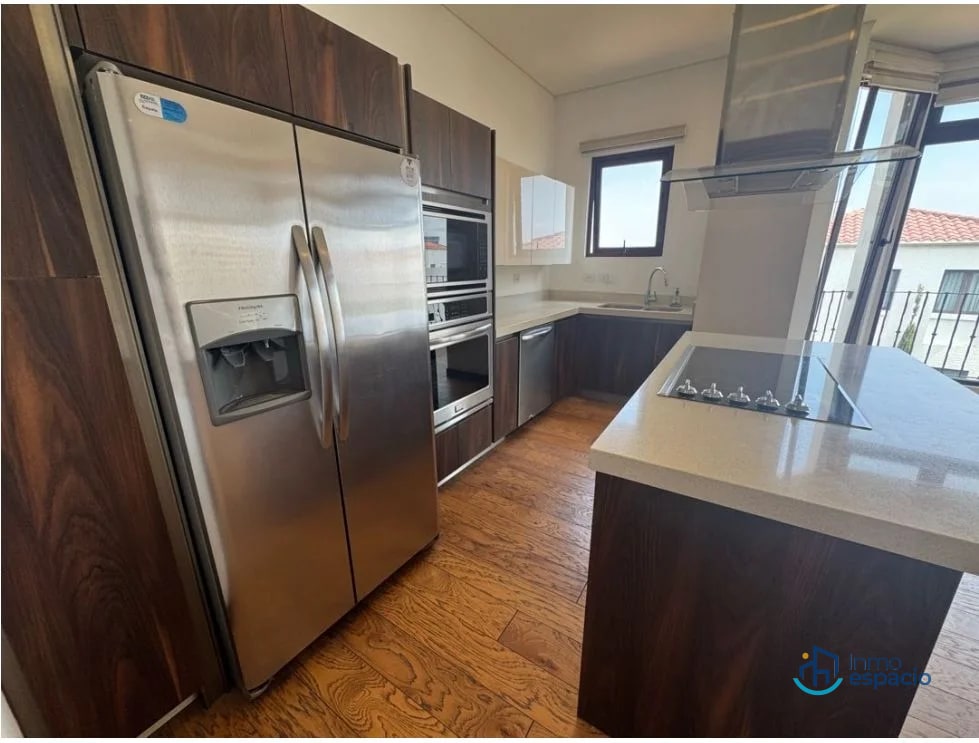 Apartamento en alquiler dentro de Cayalá Zona 16 - 12