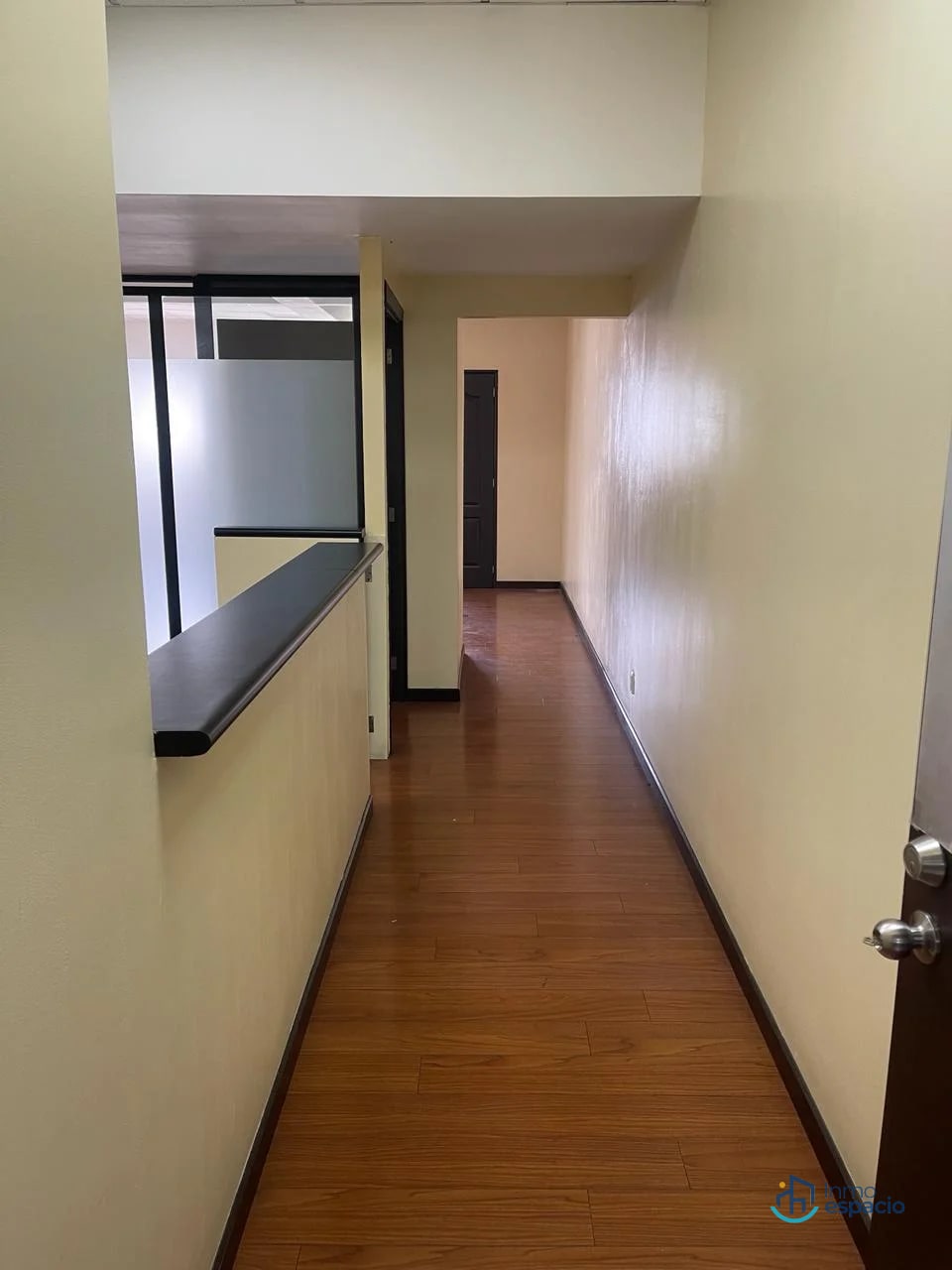 Oficina en renta en Zona 10, — Oficina en Alquiler en Torino, Zona 10, Guatemala, Ciudad — foto 15 de 17