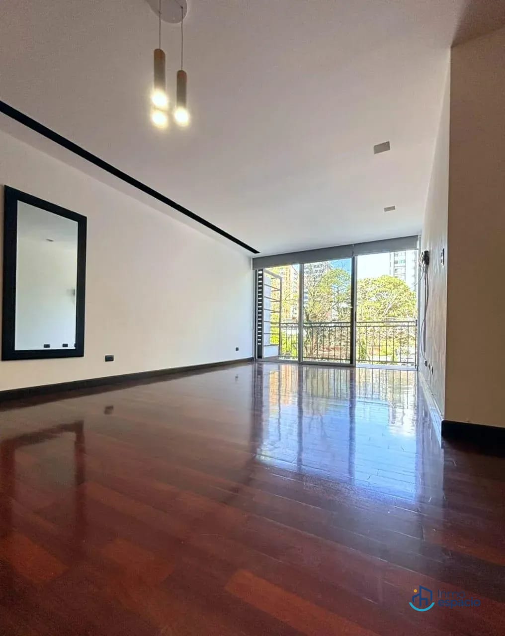 🏢 APARTAMENTO EN ALQUILER – EDIFICIO MIDORI, ZONA 15 — Apartamento en Alquiler en Midori, Zona 15, Guatemala, Ciudad — foto 11 de 17