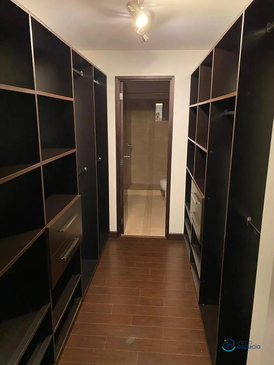 🏢 APARTAMENTO EN ALQUILER – ATTICA I, ZONA 14 — Apartamento en Alquiler en Attica, Zona 14, Guatemala, Ciudad — foto 14 de 17
