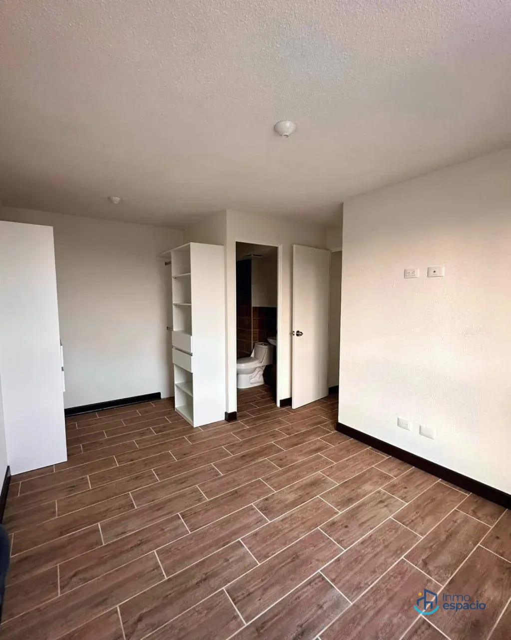 🏢 APARTAMENTO EN ALQUILER – EDIFICIO ALAIA, ZONA 5 VILLA NUEVA — Apartamento en Alquiler en Zona 5, Guatemala, Ciudad — foto 11 de 17