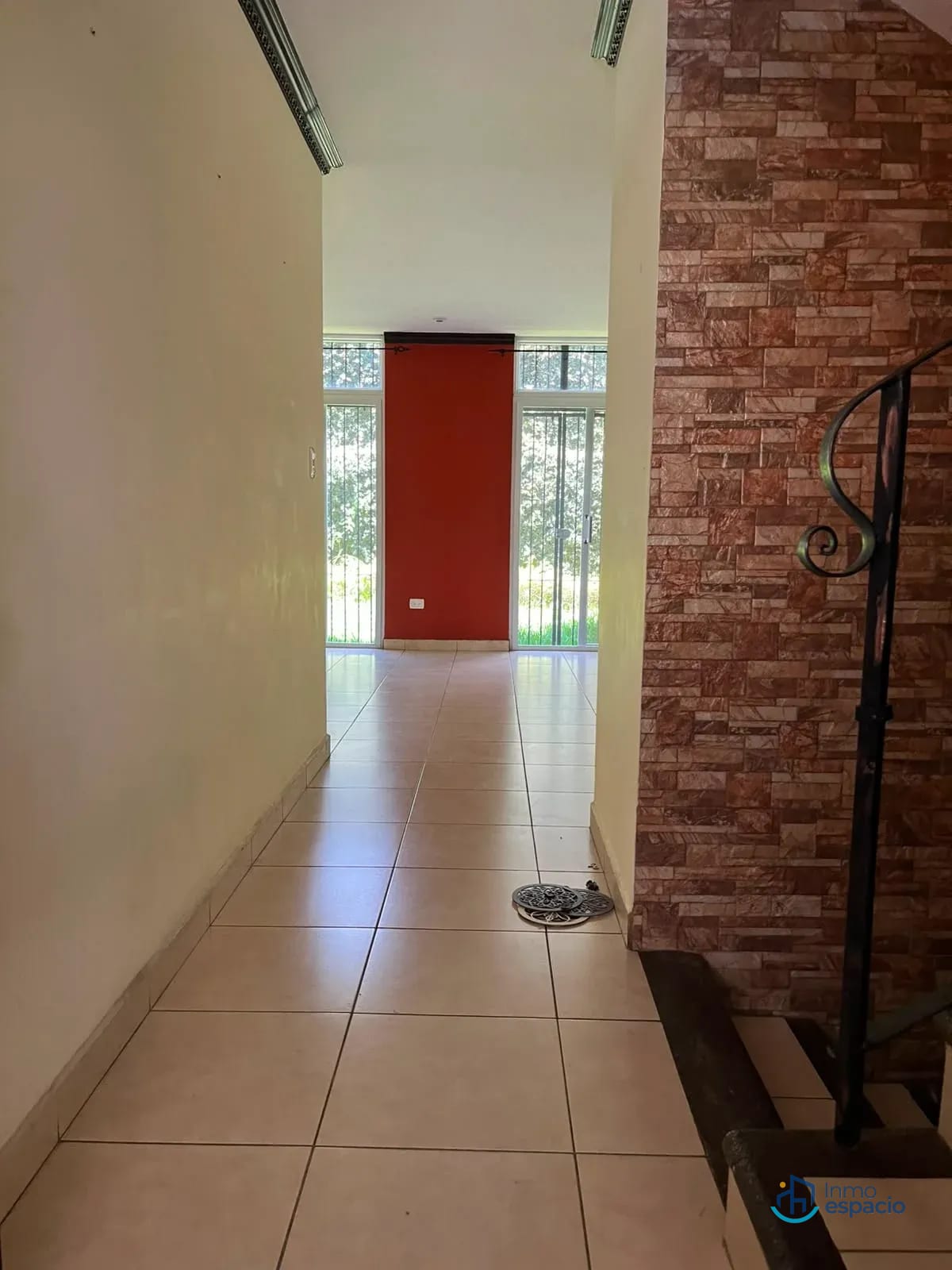 🏡 CASA EN VENTA – ALTOS DE LA ENCINAL 2 — Casa en Venta en El Encinal, Zona 7 Mixco, Guatemala, Ciudad — foto 10 de 17