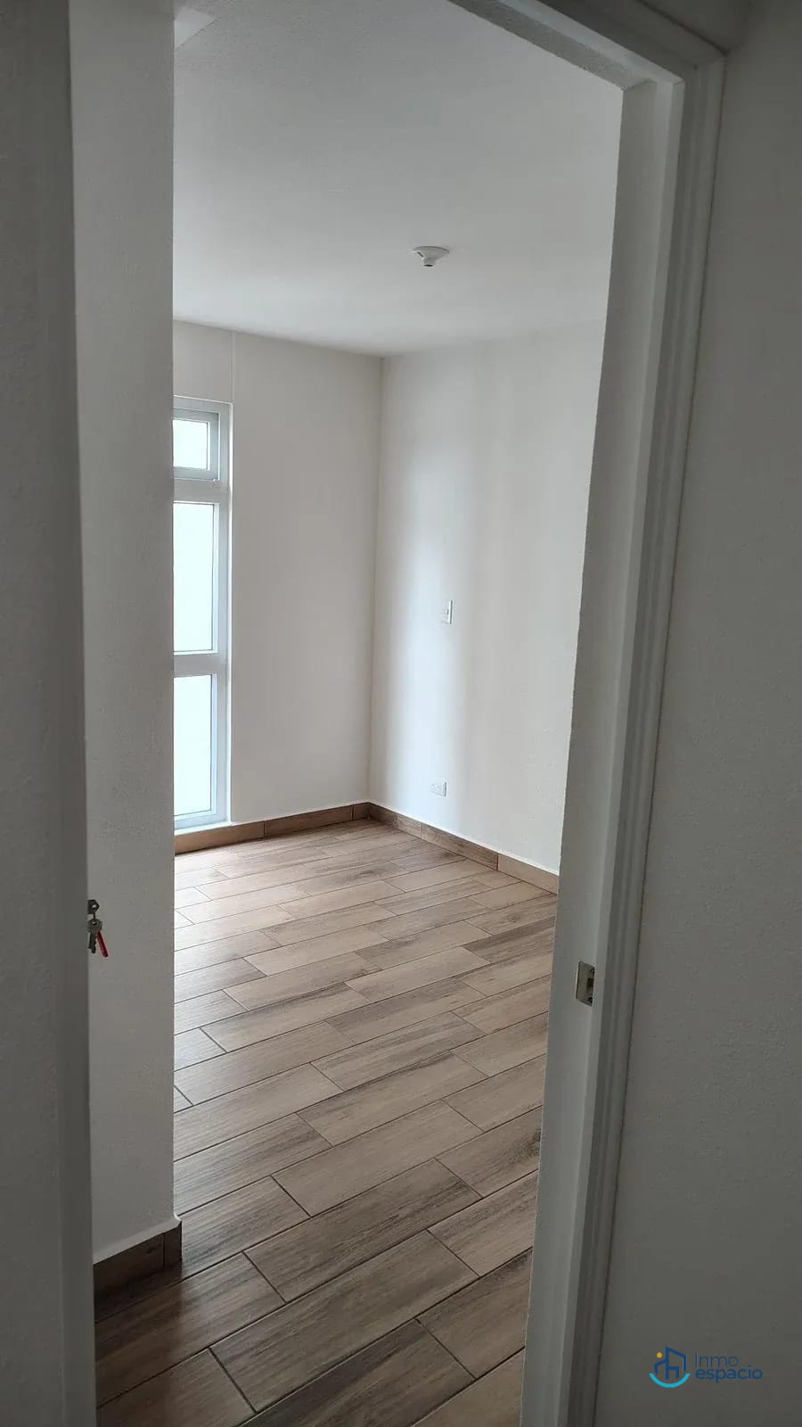 Apartamento en Venta - Zona 16 — Apartamento en Venta en Lares 16, Zona 16, Guatemala, Ciudad — foto 2 de 11