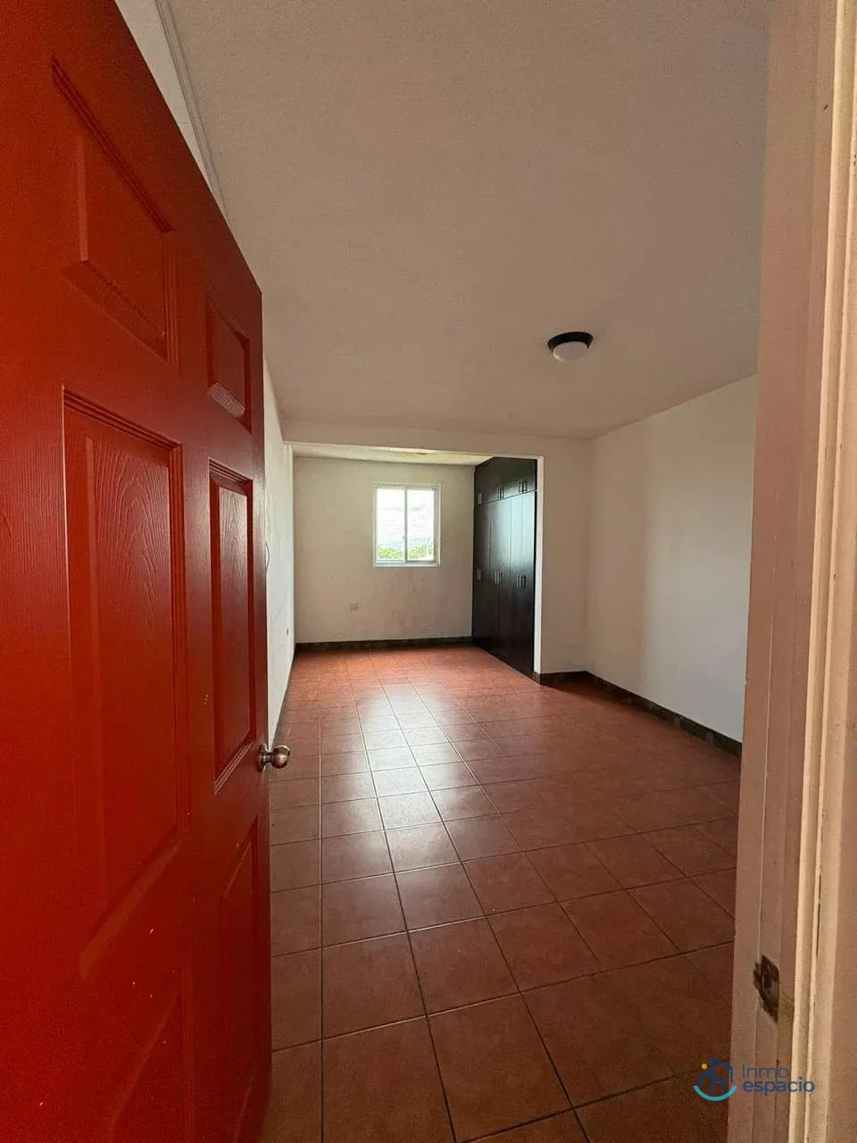 Casa en Venta | Zona 8 de Mixco — Casa en Venta en Zona 8 Mixco, Guatemala, Ciudad — foto 4 de 9
