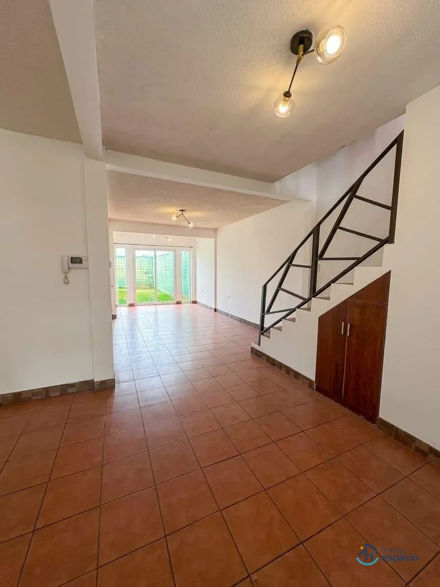 Casa en Venta | Zona 8 de Mixco — Casa en Venta en Zona 8 Mixco, Guatemala, Ciudad — foto 7 de 9