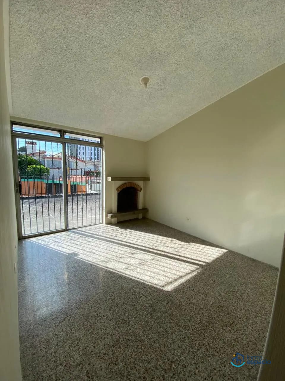 Casa en venta en Zona 11 de Mariscal — Casa en Venta en Mariscal, Zona 11, Guatemala, Ciudad — foto 3 de 13