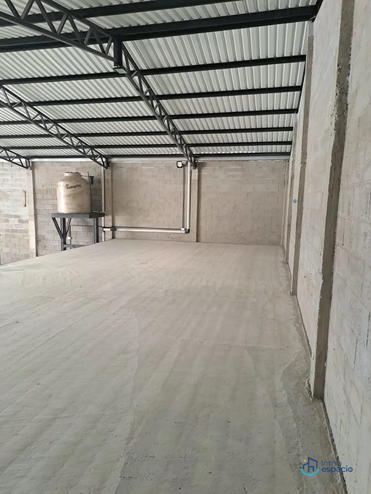 Bodega en renta - Zona 2 de Mixco — Bodega / Ofibodega en Alquiler en Zona 2 Mixco, Guatemala, Ciudad — foto 4 de 5