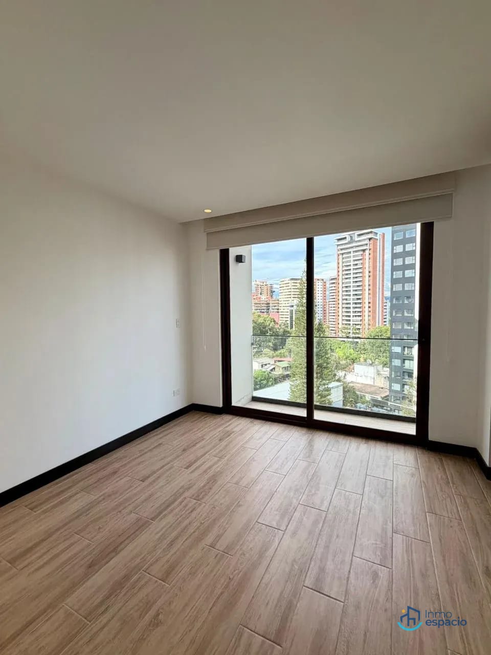 Apartamento en renta en Zona 13 — Apartamento en Alquiler en Zona 13, Guatemala, Ciudad — foto 7 de 14