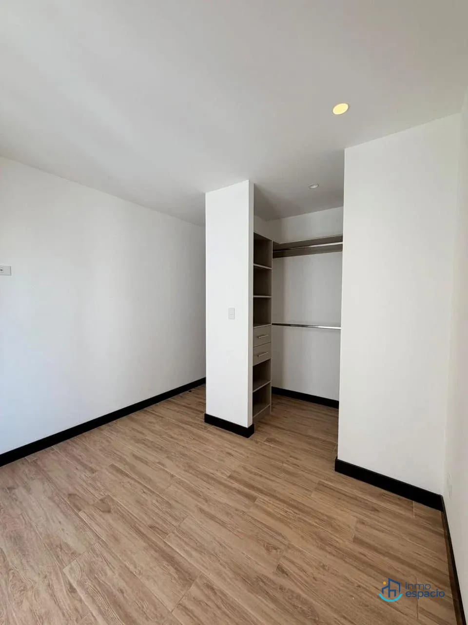 Apartamento en renta en Zona 13 — Apartamento en Alquiler en Zona 13, Guatemala, Ciudad — foto 11 de 14