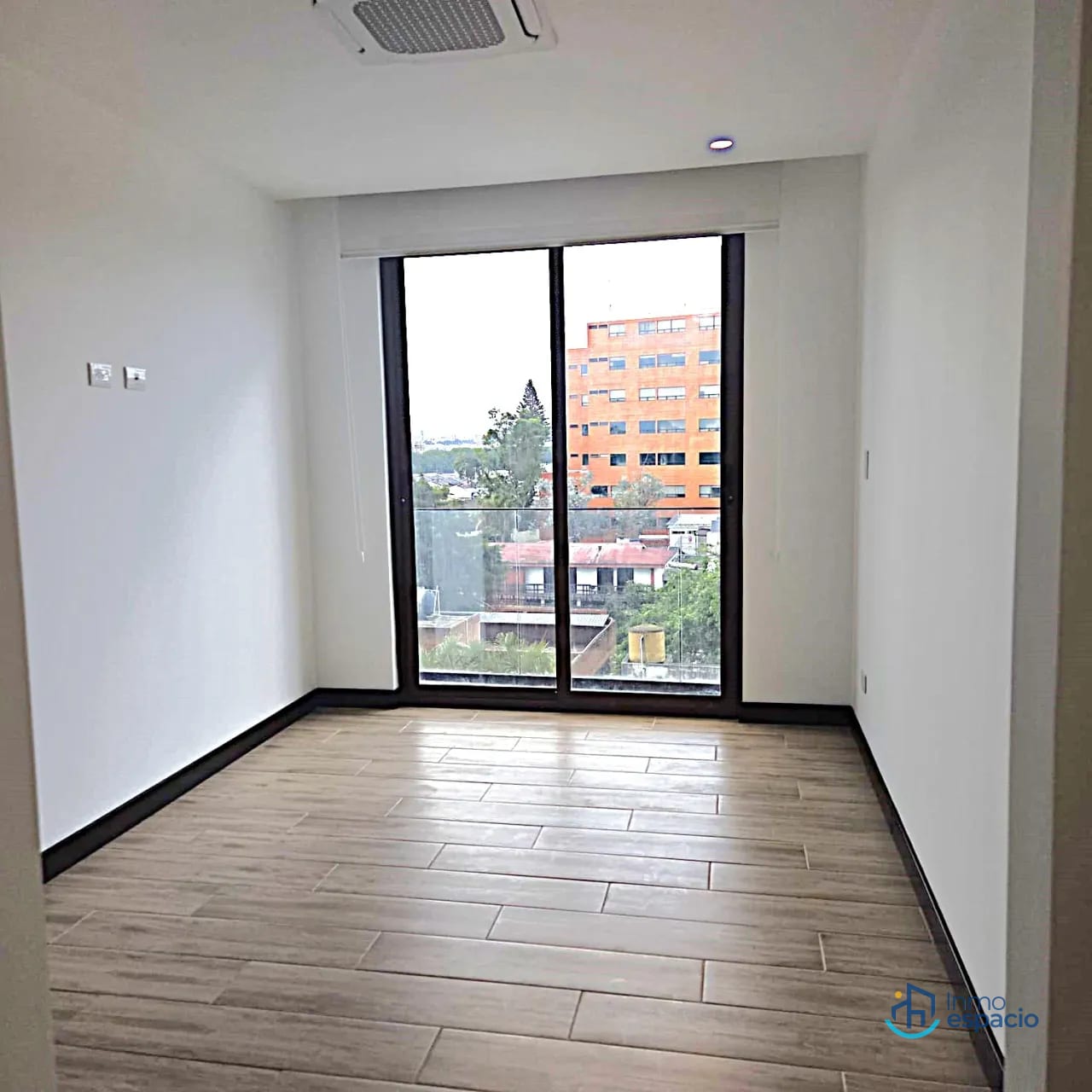 Apartamento nuevo en renta en Zona 13 — Apartamento en Alquiler en Zona 13, Guatemala, Ciudad — foto 1 de 11