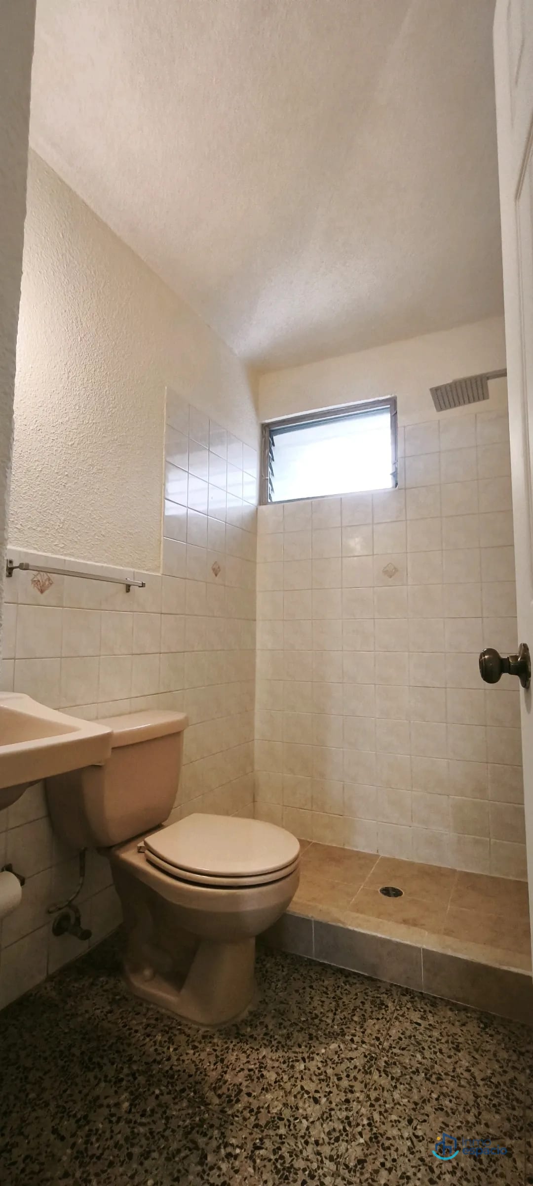 Casa en venta en Zona 12 — Casa en Venta en Avenida Petapa, Zona 12, Guatemala, Ciudad — foto 9 de 17
