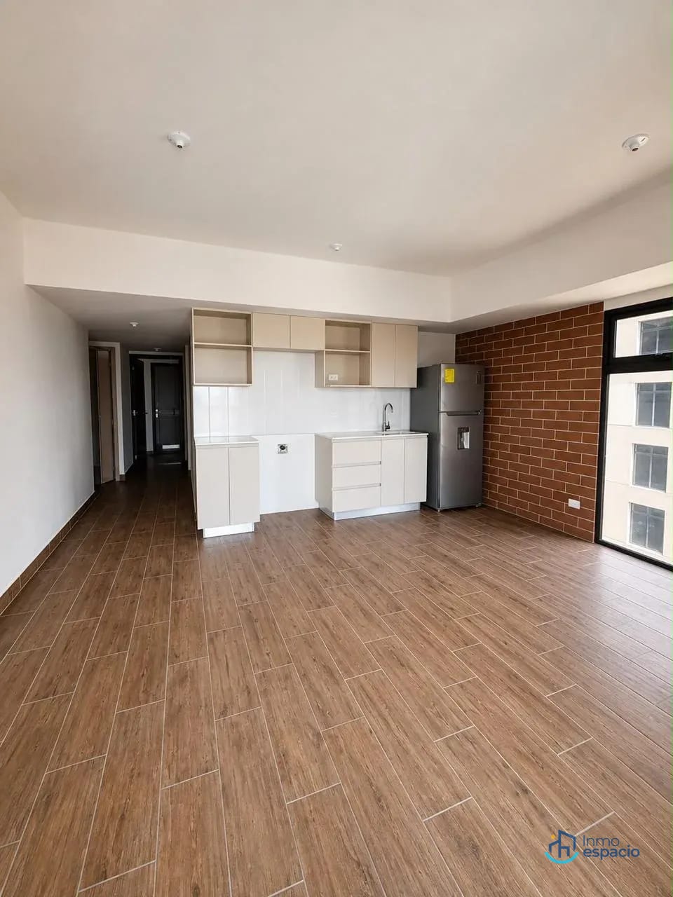 Apartamento en renta en Zona 4 — Apartamento en Alquiler en Modra, Zona 4, Guatemala, Ciudad — foto 2 de 8