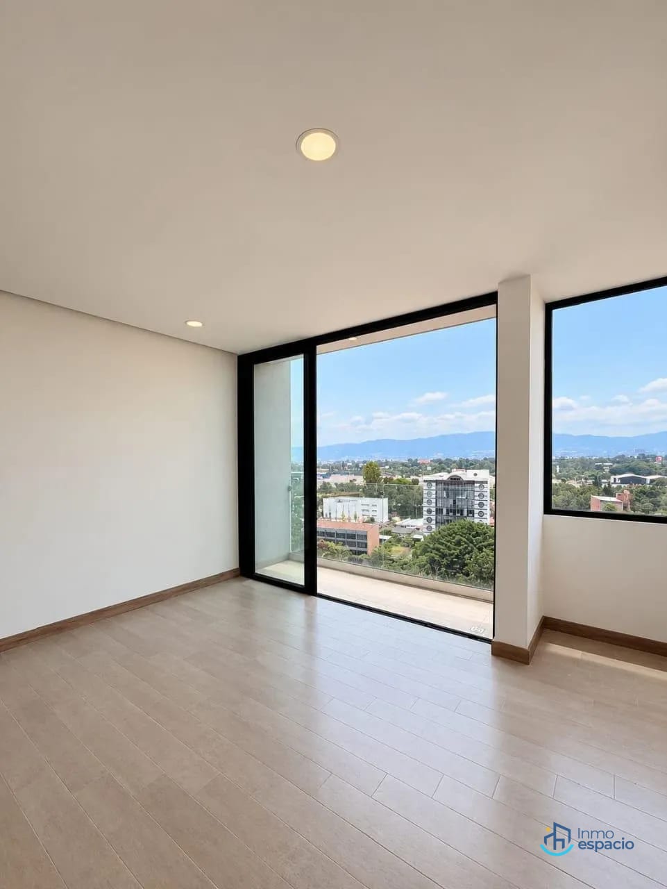 Apartamento en alquiler o venta en Zona 13 — Apartamento en Venta en Providencia Apartamentos, Zona 13, Guatemala, Ciudad — foto 3 de 10
