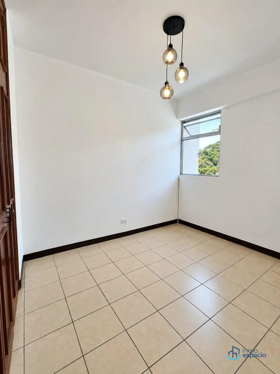 Apartamento en alquiler en Zona 15 — Apartamento en Alquiler en Zona 15, Guatemala, Ciudad — foto 5 de 9
