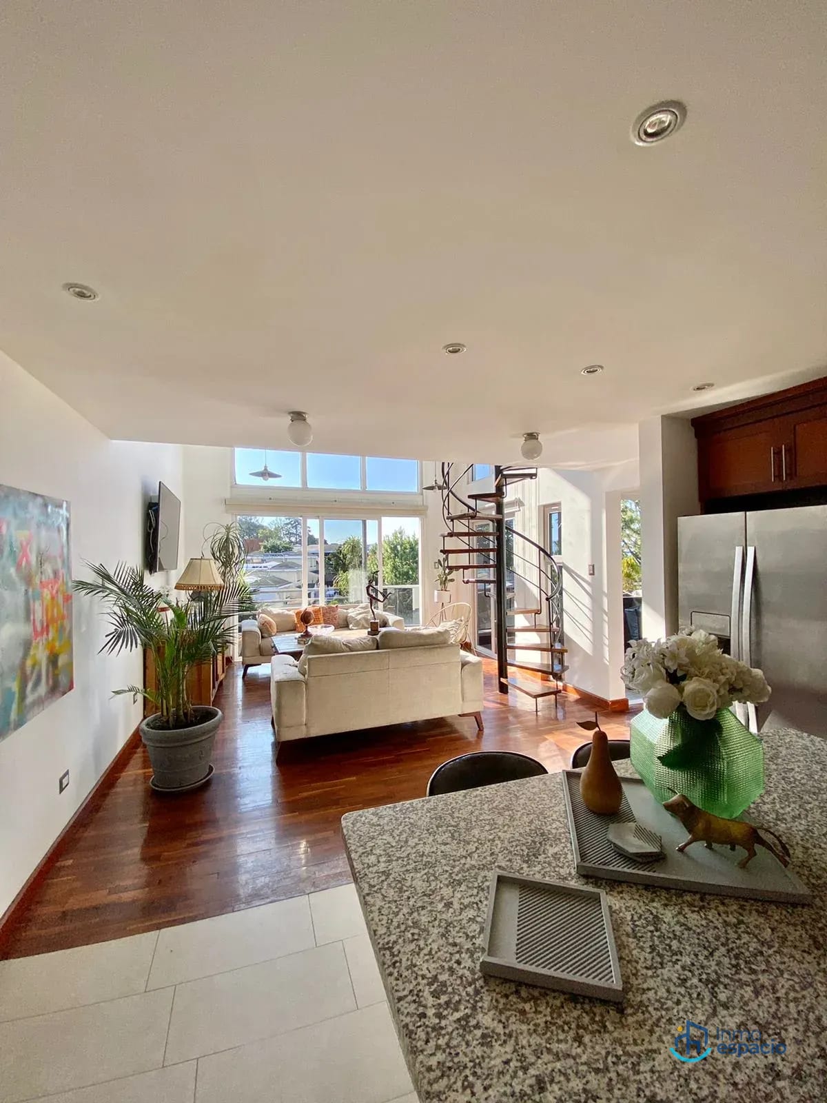 Apartamento en venta en Zona 16 — Apartamento en Venta en La Montaña, Zona 16, Guatemala, Ciudad — foto 2 de 12