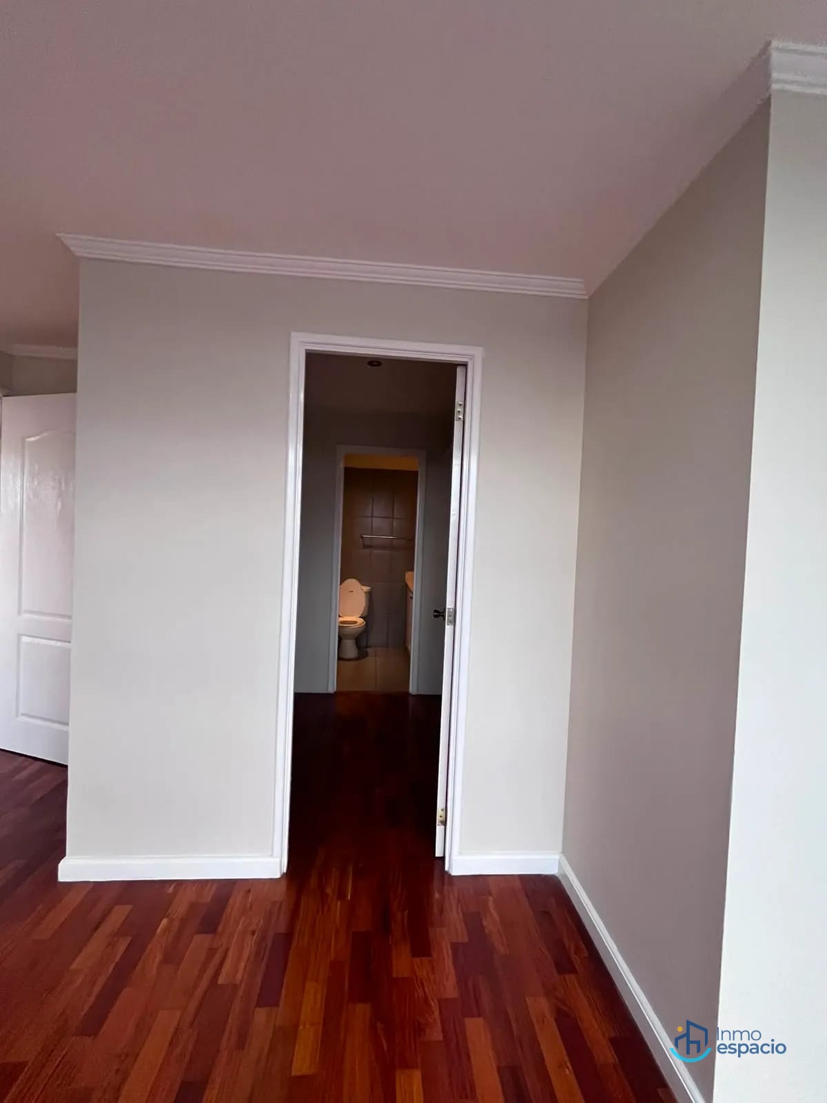 Apartamento en renta en Zona 14 — Apartamento en Alquiler en Santorini, Zona 14, Guatemala, Ciudad — foto 10 de 13