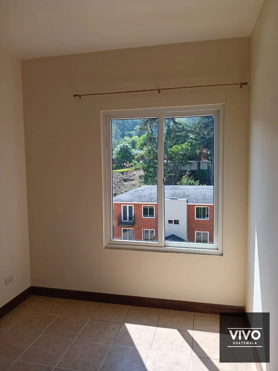 Se renta apartamento en Condominio EntreLuces – CAES Km 13.5 - 3