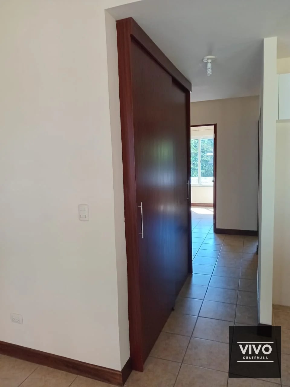 Se renta apartamento en Condominio EntreLuces – CAES Km 13.5 - 5