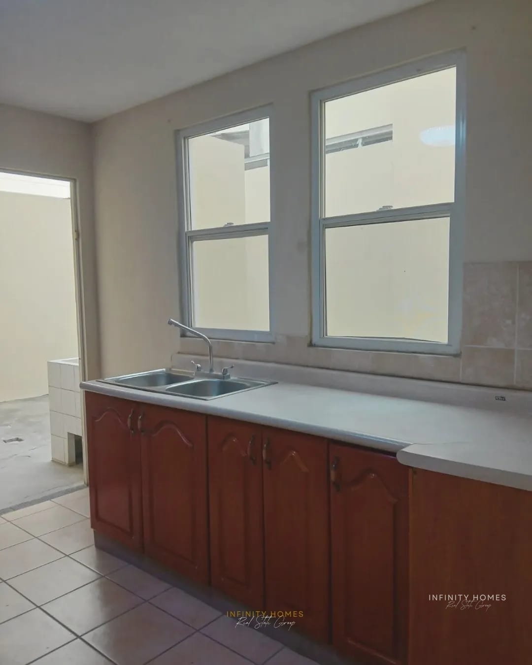 🚨PRECIO DE OPORTUNIDAD🚨 CASA EN VENTA — CONDOMINIO SAN BASILIO — Casa en Venta en Condado Naranjo, Zona 4 Mixco, Guatemala, Ciudad — foto 6 de 12
