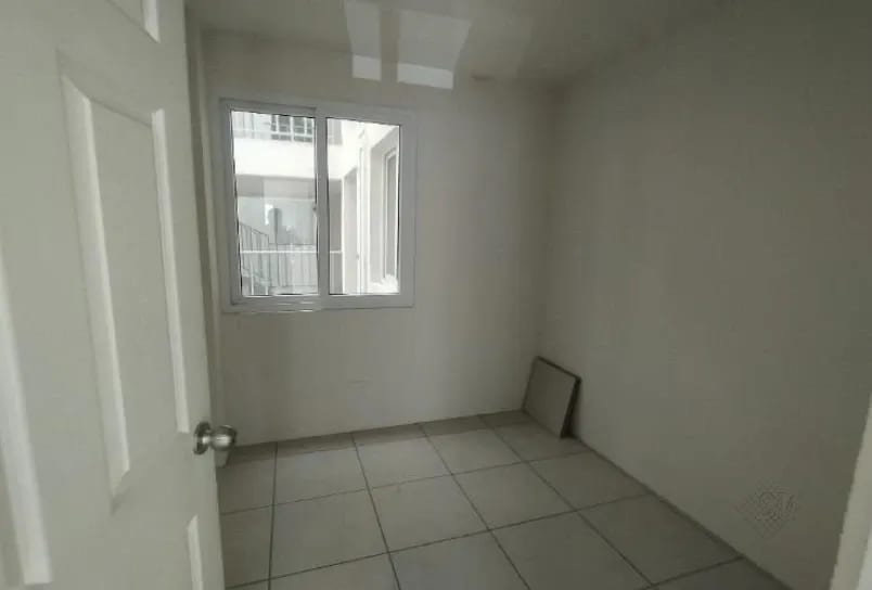 VILLA NUEVA, COMPLEJO DE APARTAMENTOS ENTRE VALLES, VENDO BONITO APARTAMENTO EN EDIFICIO "B” — Apartamento en Venta en Villa Nueva, Guatemala, Ciudad — foto 9 de 13