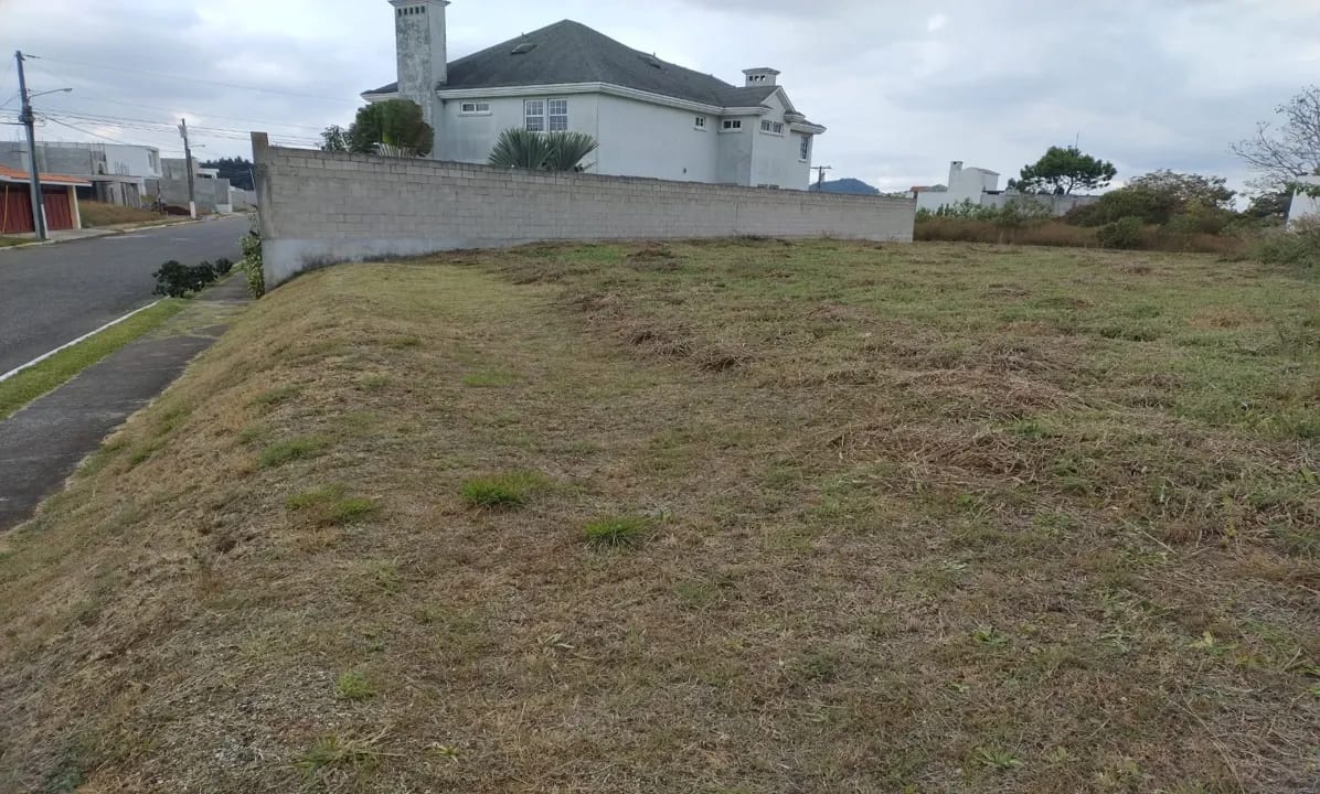 VENDO HERMOSO LOTE EN CONDOMINIO MONTECRISTO SAN JOSE PINULA FRENTE AL CENTRO COMERCIAL EL ENCUENTRO — Terreno en Venta en San José Pinula, Guatemala, Ciudad — foto 3 de 11