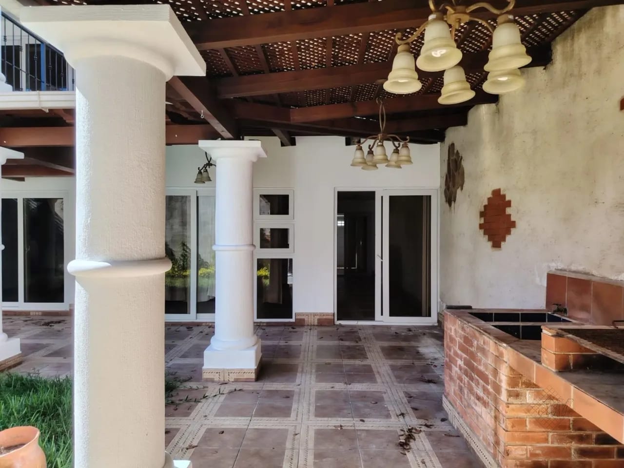 CAES KM 19.4, Villas el Pinar, Atrás de Starbucks, Fraijanes, Casa en Venta — Casa en Venta en Villas del Pinar, Carretera a El Salvador, Guatemala, Ciudad — foto 9 de 14