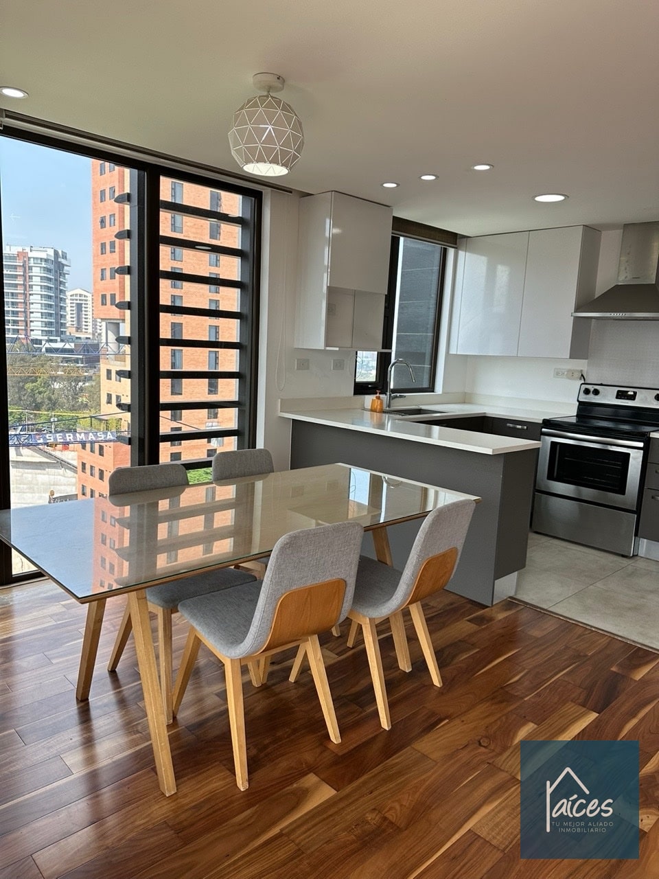 Apartamento en renta LIV Zona 15 (*20) — Apartamento en Alquiler en LIV, Zona 15, Guatemala, Ciudad — foto 1 de 17