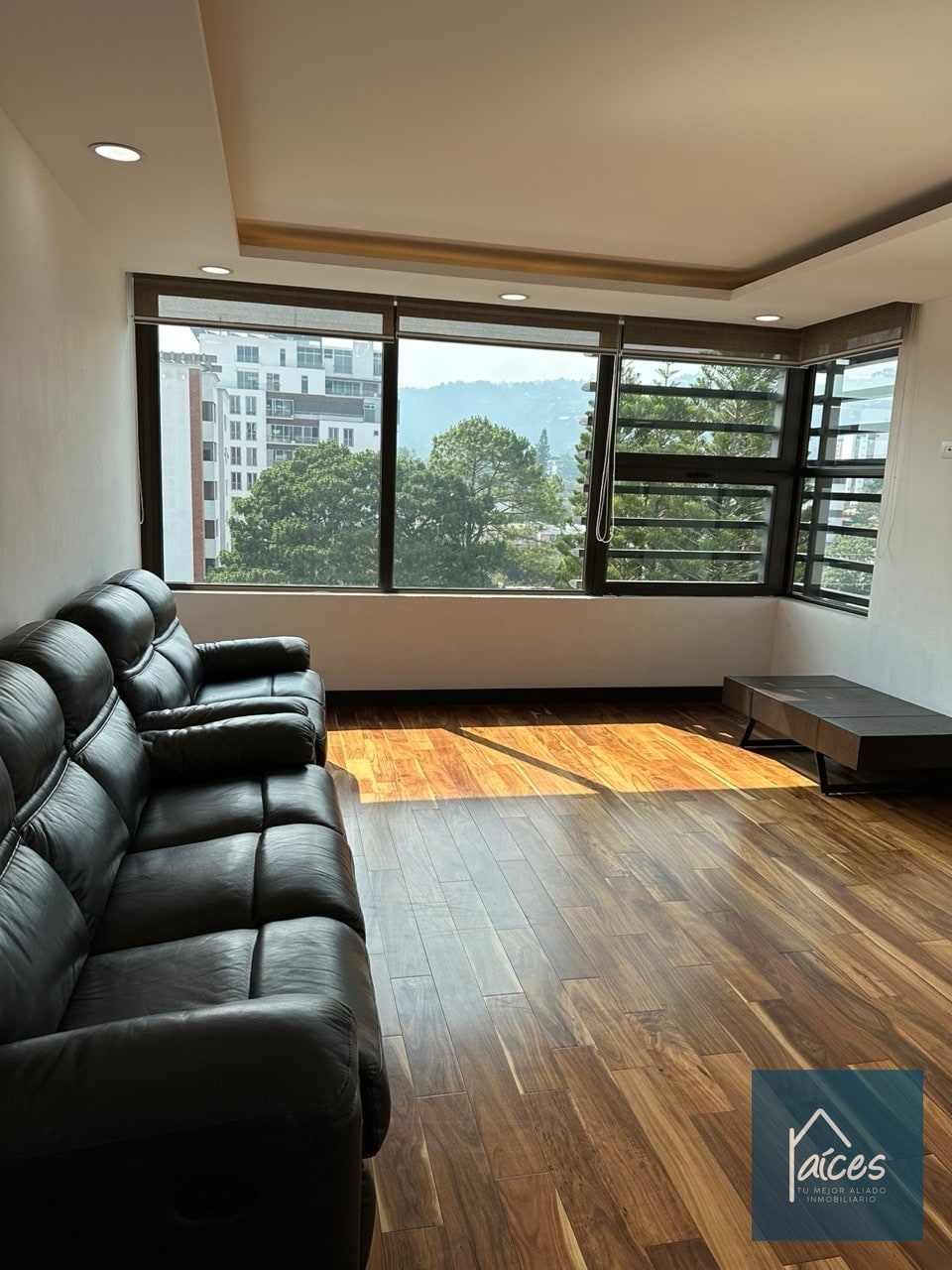 Apartamento en renta LIV Zona 15 (*20) — Apartamento en Alquiler en LIV, Zona 15, Guatemala, Ciudad — foto 3 de 17