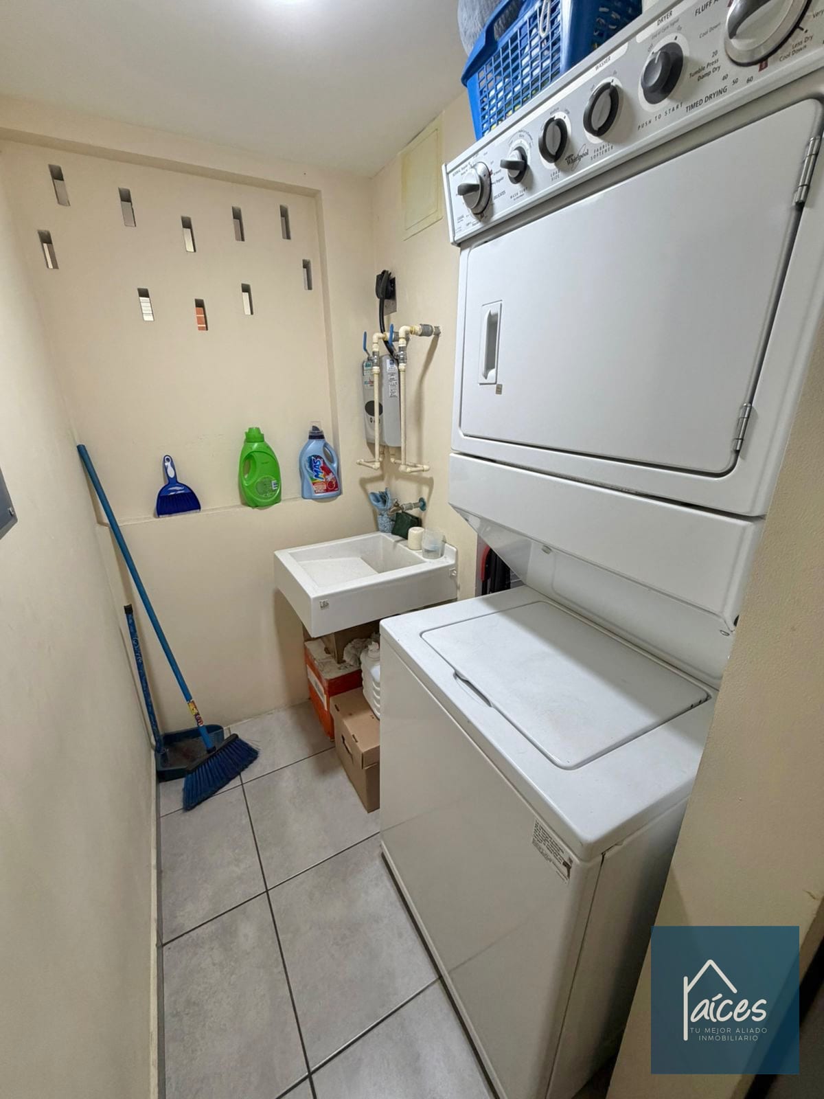 Apartamento Amueblado en renta, MARISCAL UNO UNO Zona 11 (D) — Apartamento en Alquiler en Mariscal Uno Uno, Zona 11, Guatemala, Ciudad — foto 15 de 17