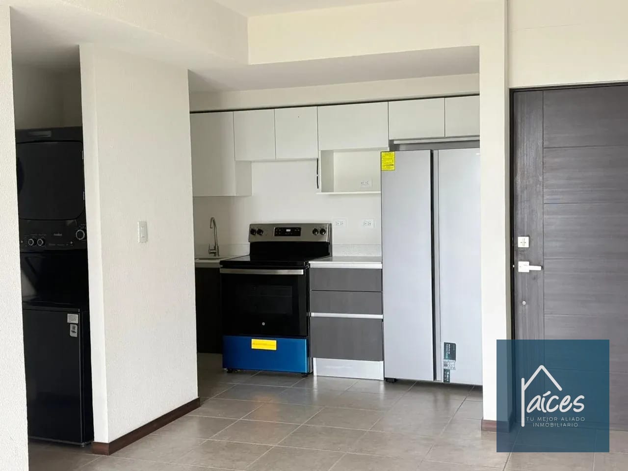 Apartamento en Renta INITI cerca de Colegios Liceo Javier y Monte María — Apartamento en Alquiler en Zona 12, Guatemala, Ciudad — foto 6 de 17