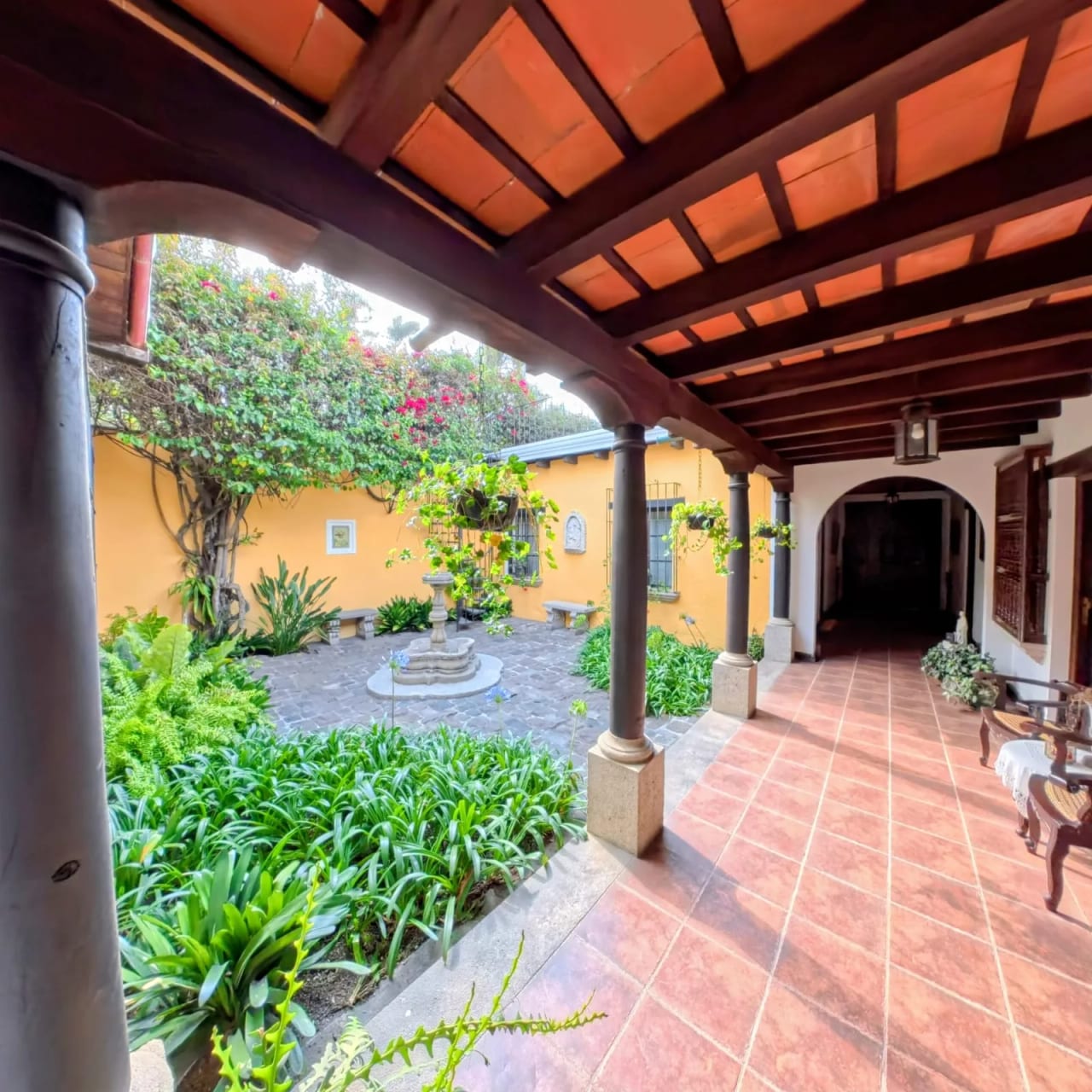 CASA "EL CONQUISTADOR" EN VENTA — Casa en Venta en Antigua, Sacatepéquez — foto 2 de 5