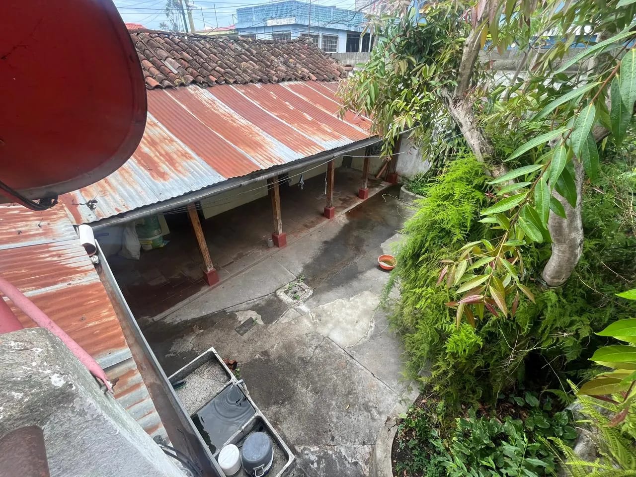 Casa a la Venta en Mixco, Guatemala — Casa en Venta en Zona 10 Mixco, Guatemala, Ciudad — foto 3 de 3