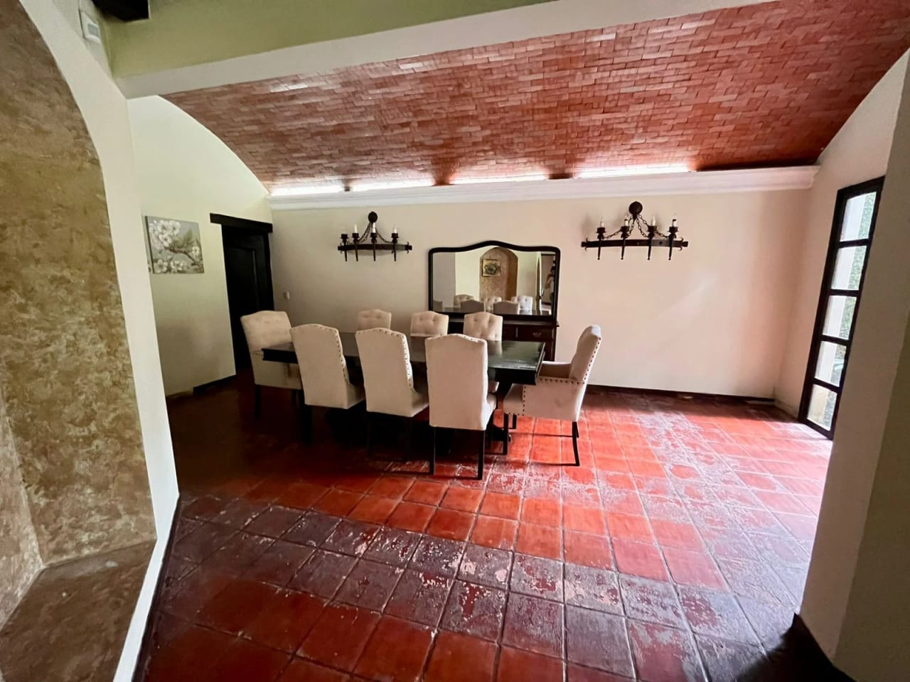 Casa en Venta en Finca Tetúan, Antigua Guatemala — Casa en Venta en Antigua, Sacatepéquez — foto 2 de 6