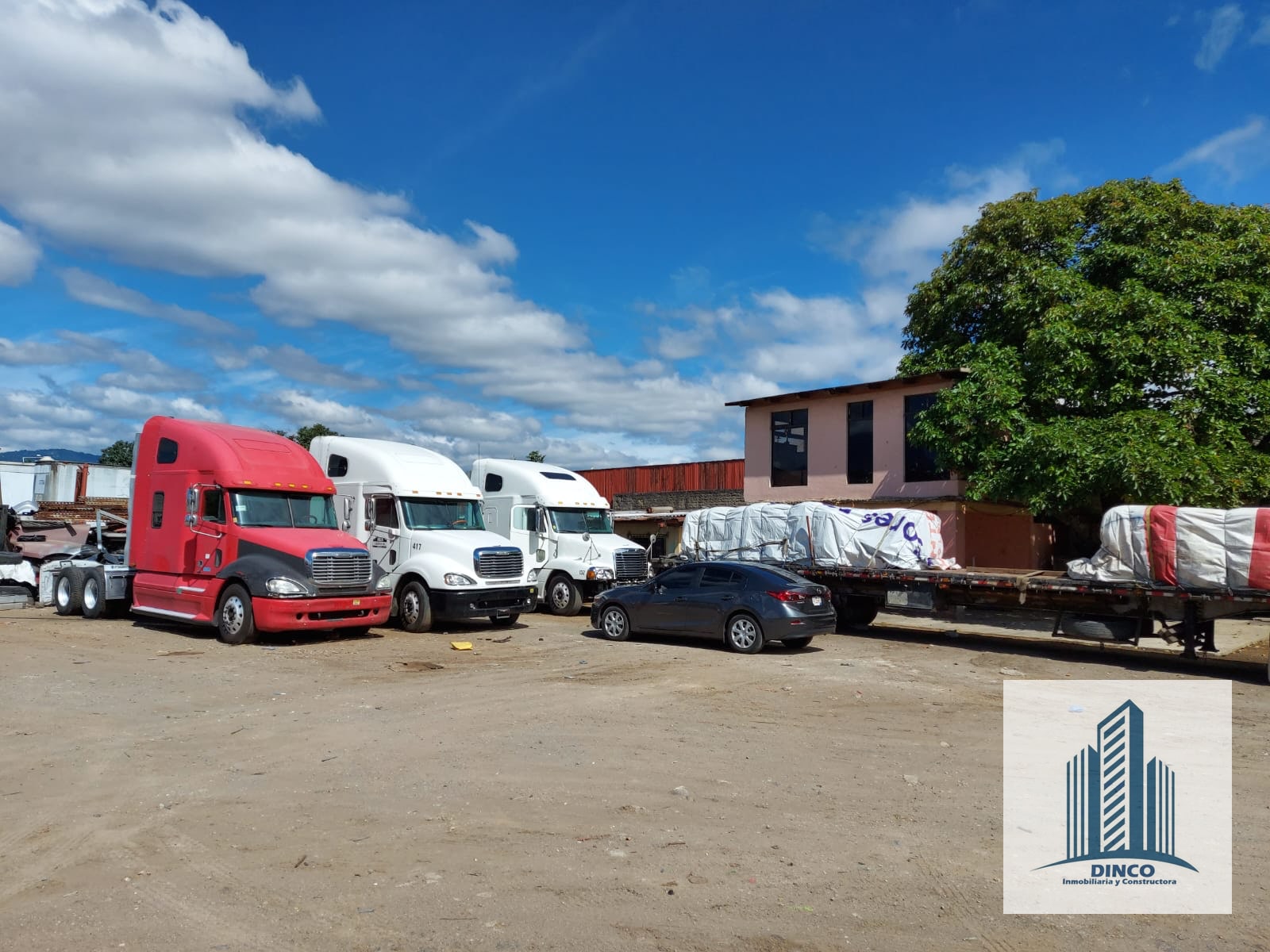 Vendo Terreno en Z.4 de Villa Nueva - 1
