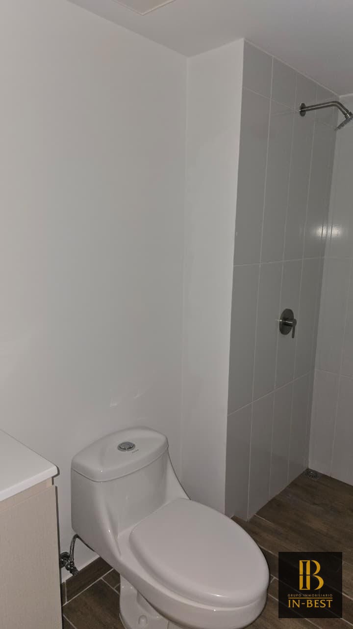 Apartamento en Renta Modra 2 Zona 4 — Apartamento en Alquiler en Zona 4, Guatemala, Ciudad — foto 9 de 11