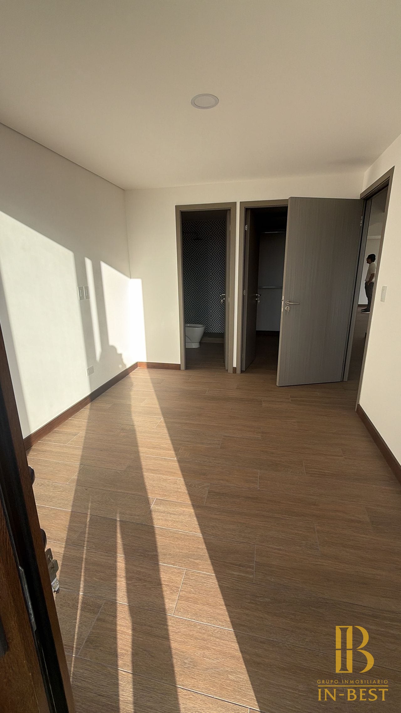 NARU16 — Apartamento en Venta en Zona 16, Guatemala, Ciudad — foto 8 de 9