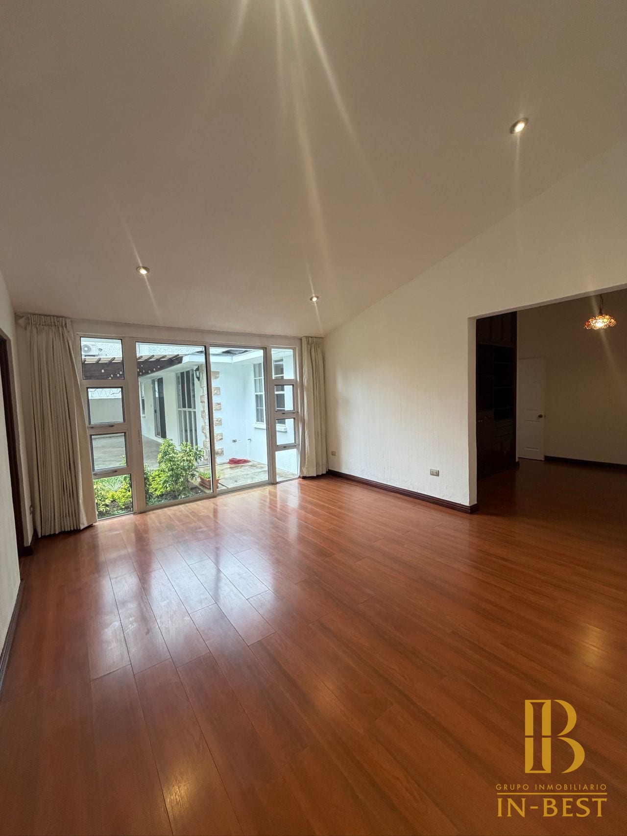 Las Cumbres Zona 16 — Casa en Venta en Las Cumbres, Zona 16, Guatemala, Ciudad — foto 8 de 17