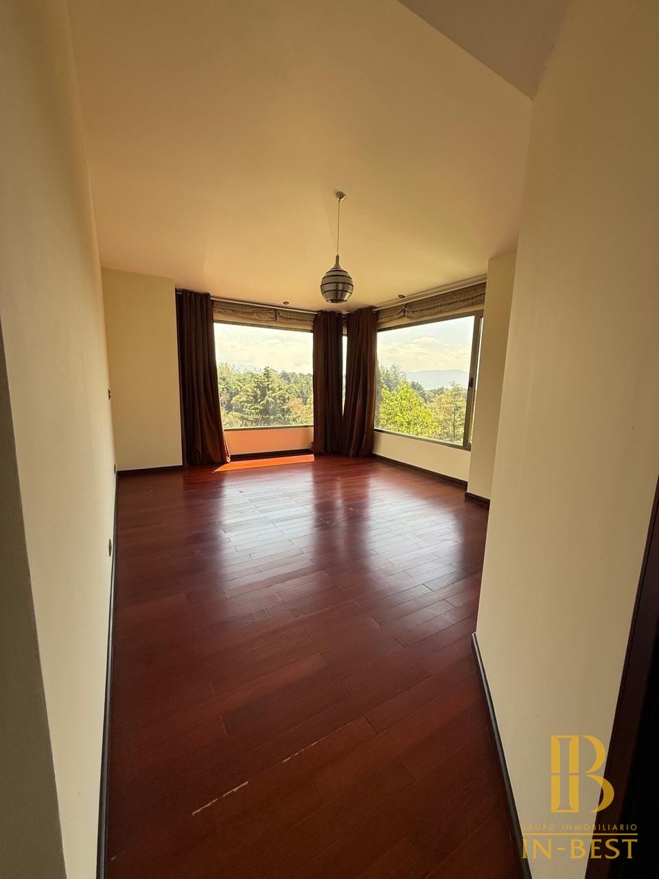 El Prado | z10 — Casa en Alquiler en El Prado, Zona 10, Guatemala, Ciudad — foto 11 de 17