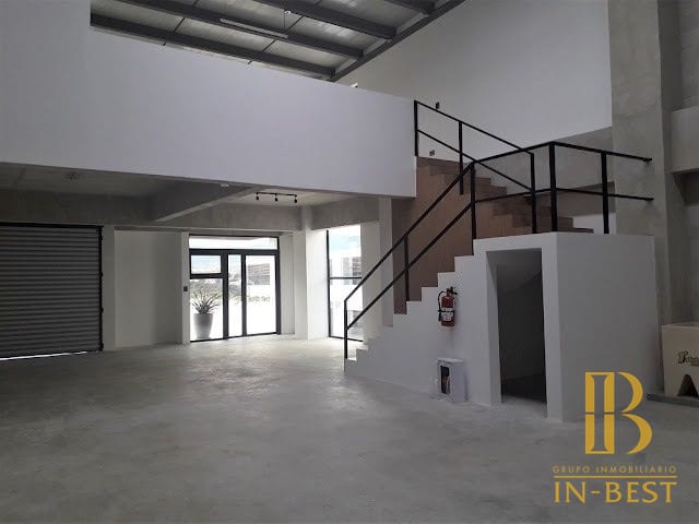 Bodega Renta , InterNarajo — Bodega / Ofibodega en Alquiler en Condado Naranjo, Zona 4 Mixco, Guatemala, Ciudad — foto 2 de 3
